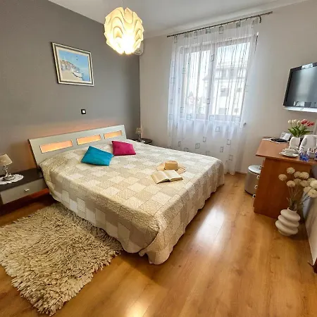 Guest house Adry